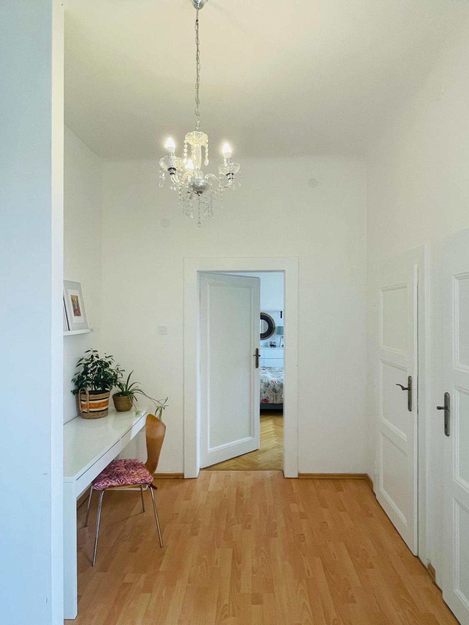 Blue Church Views - Central, Quiet, Bright - 4Th Floor Corner Apartment 125M2 Bratislava Buitenkant foto
