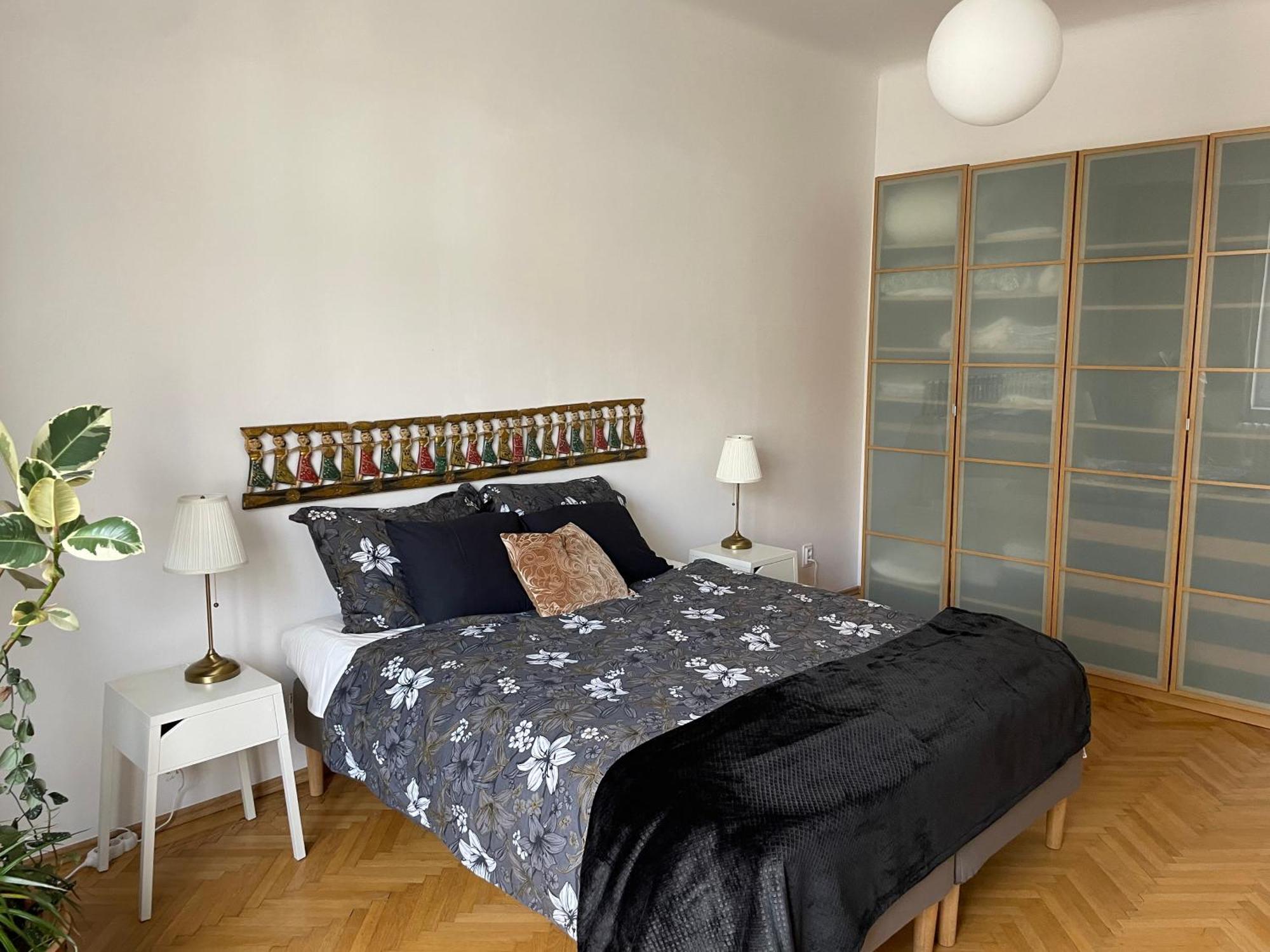 Blue Church Views - Central, Quiet, Bright - 4Th Floor Corner Apartment 125M2 Bratislava Buitenkant foto